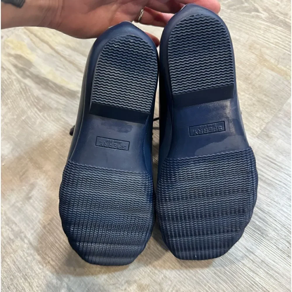 Woman’s navy Sperry water boots size 7